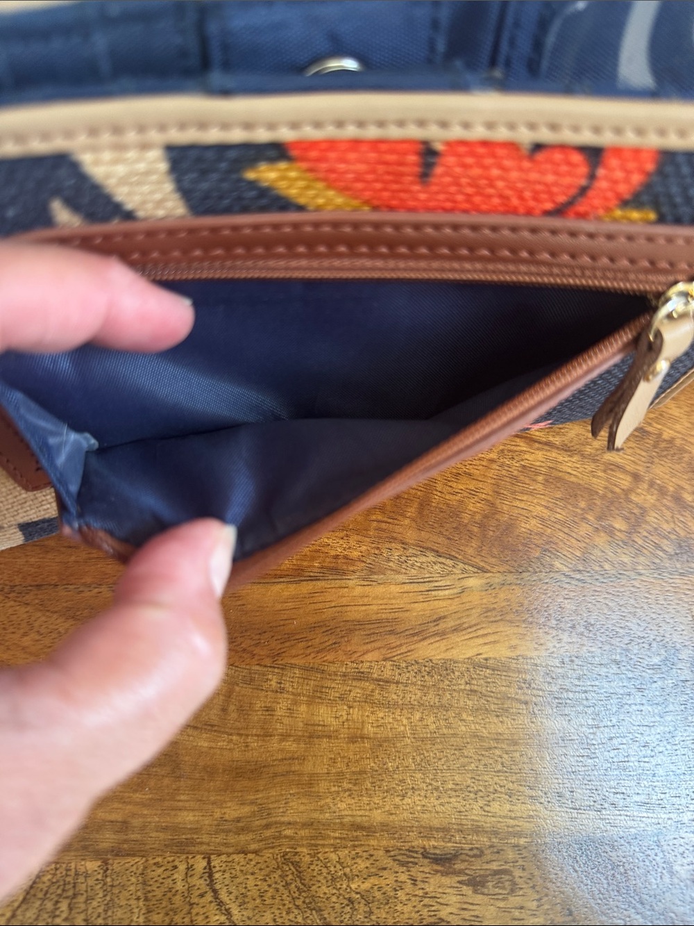 Spartina Canvas Zip Wallet - Picture 4 of 7